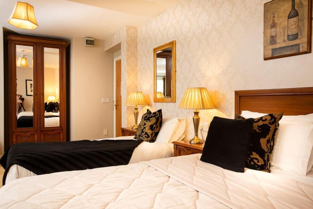 Donegal Manor Hotell Donegal Town Exteriör bild