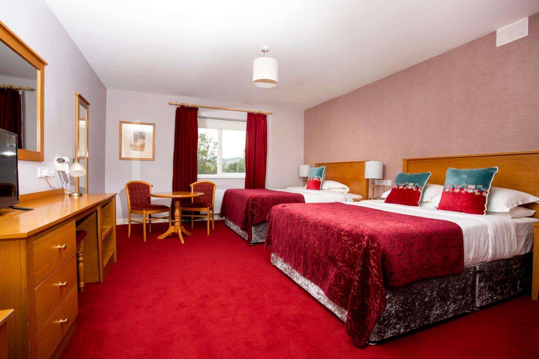 Donegal Manor Hotell Donegal Town Exteriör bild